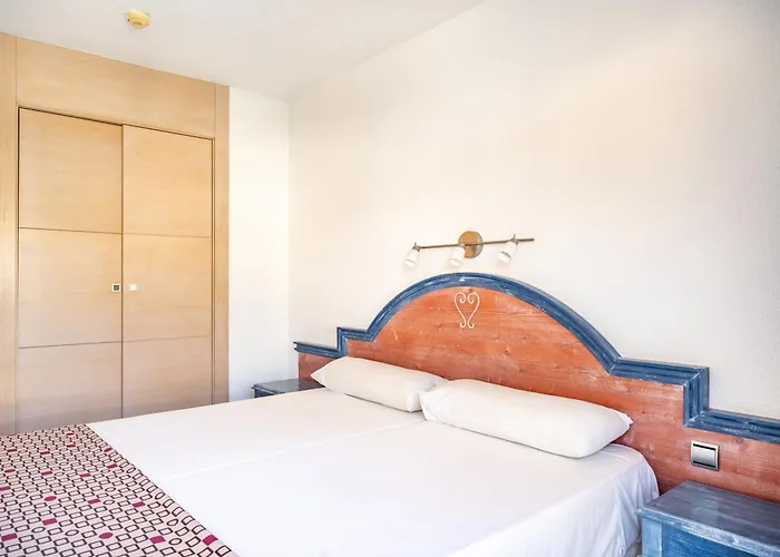 Apartamento Cabau Cala Nova *